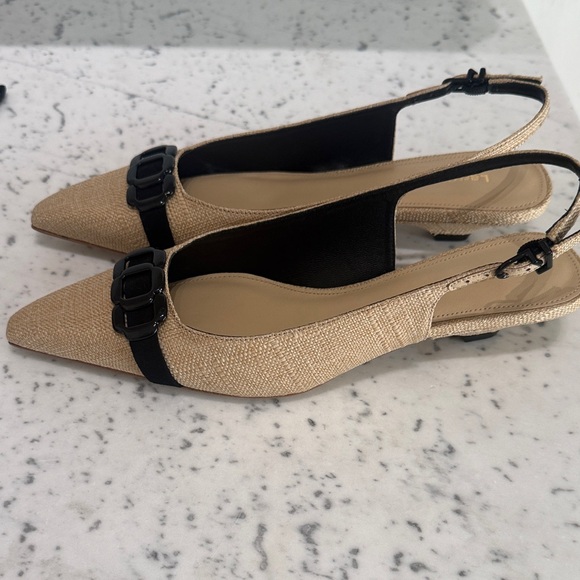 Larroude Gold Pointed Slingback Flats with Black Buckle - Picture 5 of 7